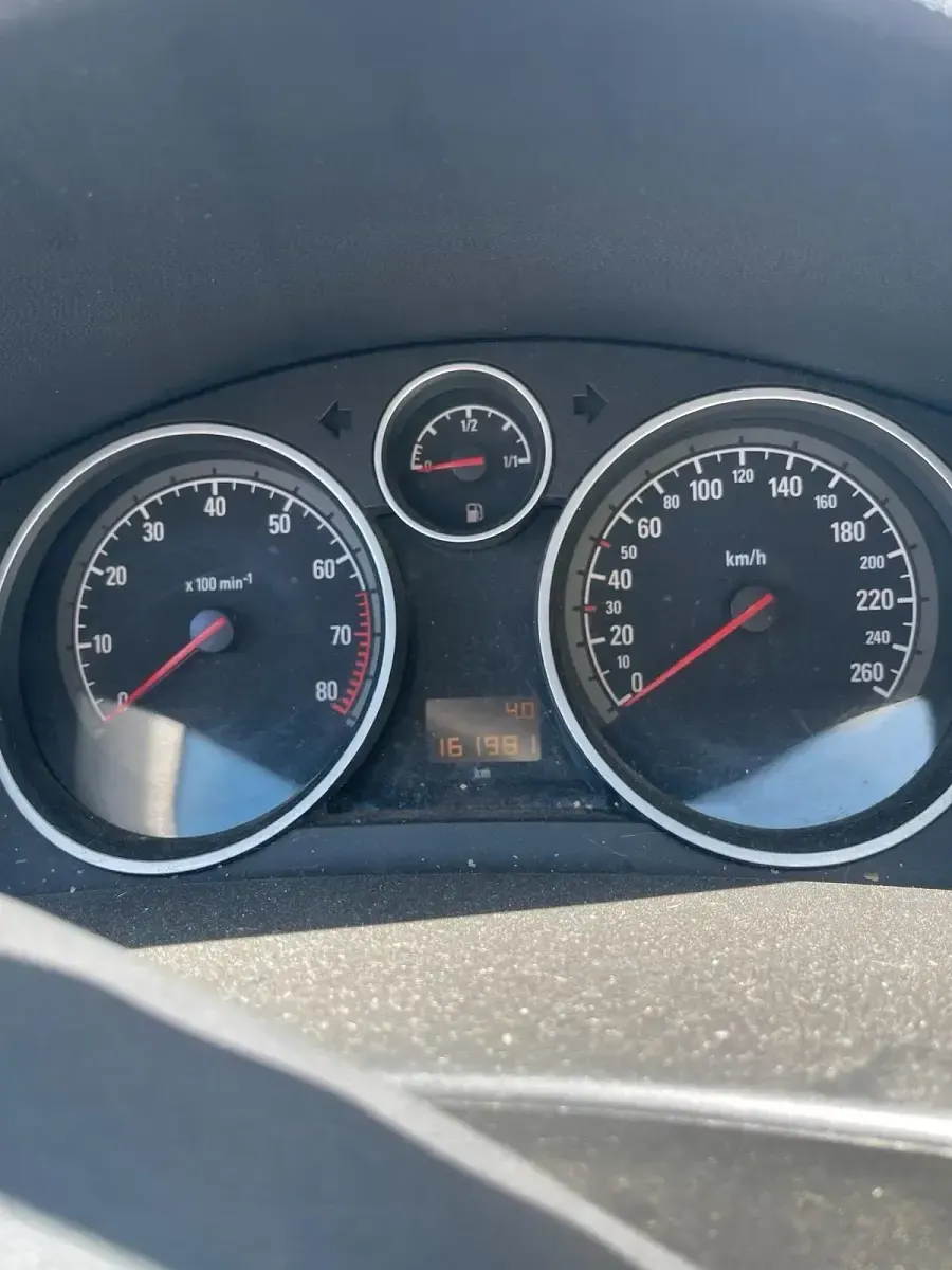 Gebraucht Opel Astra 90 PS (66 kW) 2006 Grau Kleinwagen