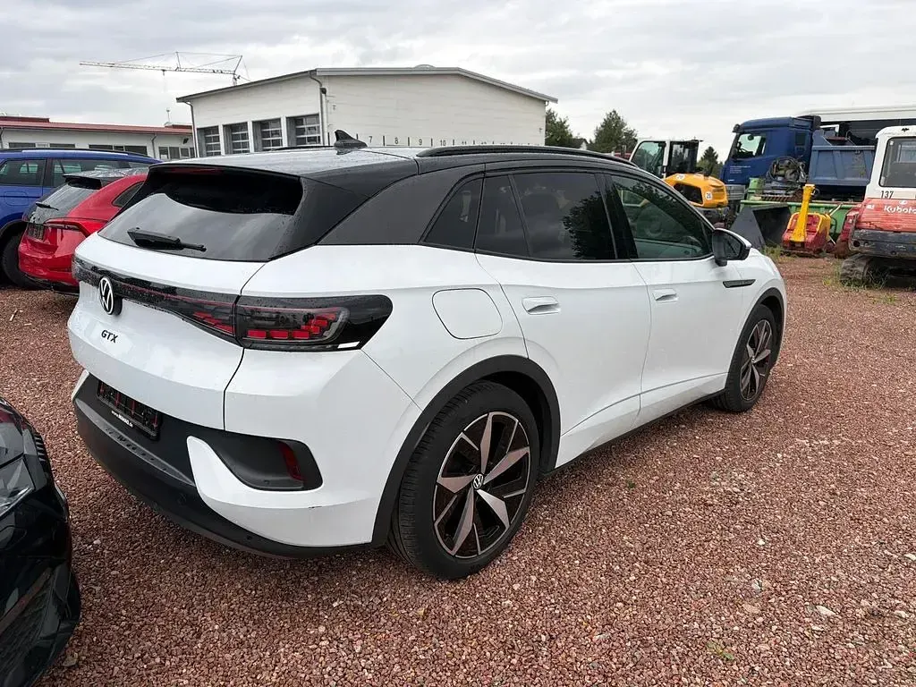 Gebraucht VW ID.4 GTX 219 kW (299 PS) 2022 Gletscherweiß metallic SUV