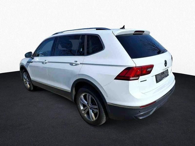 Gebraucht VW Tiguan Allspace Life 200 PS (147 kW) 2022 Weiß SUV