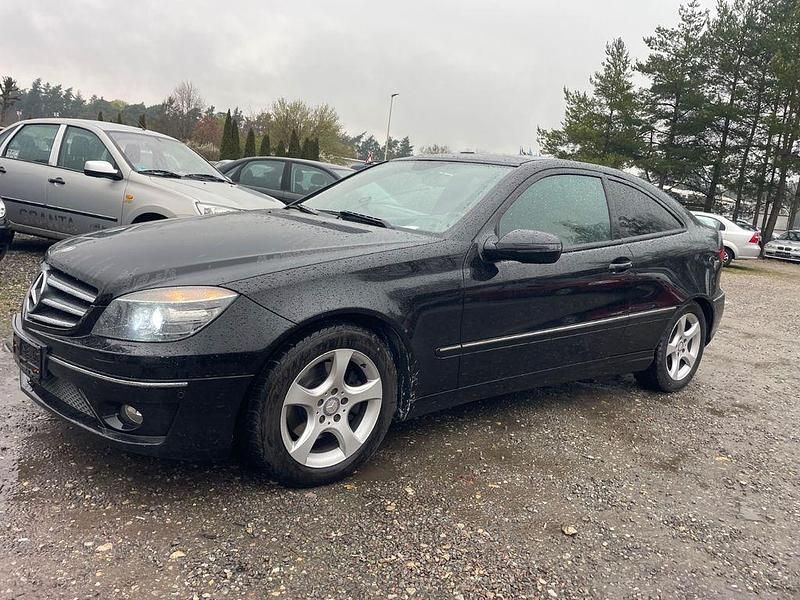 Gebraucht Mercedes CLC200 184 PS (135 kW) 2008 Schwarz Kleinwagen