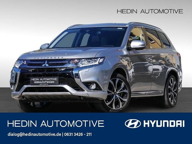 Gebraucht Mitsubishi Outlander P-HEV Top 203 PS (149 kW) 2018 Silber SUV