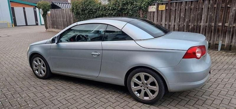 Gebraucht VW Eos 140 PS (102 kW) 2006 Silber Cabrio