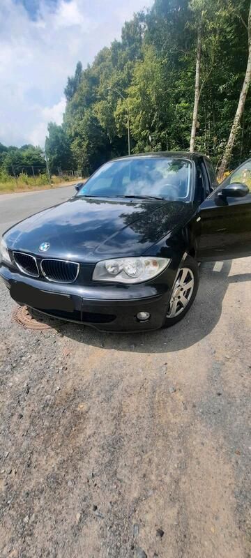 Gebraucht 2006 BMW 118 Kleinwagen | 2.750 € - Bild 1/4