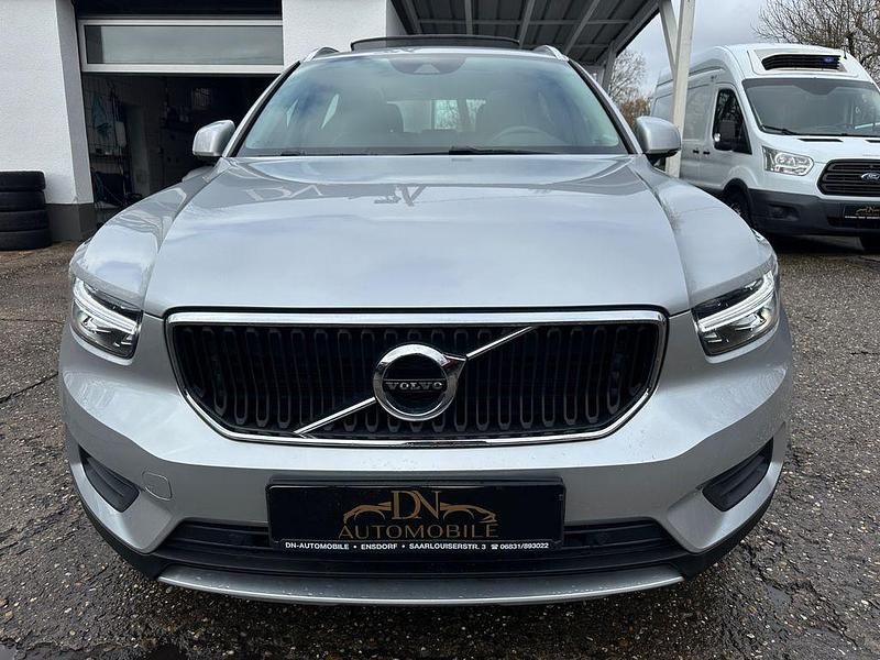 Gebraucht Volvo XC40 150 PS (110 kW) 2018 Silber SUV