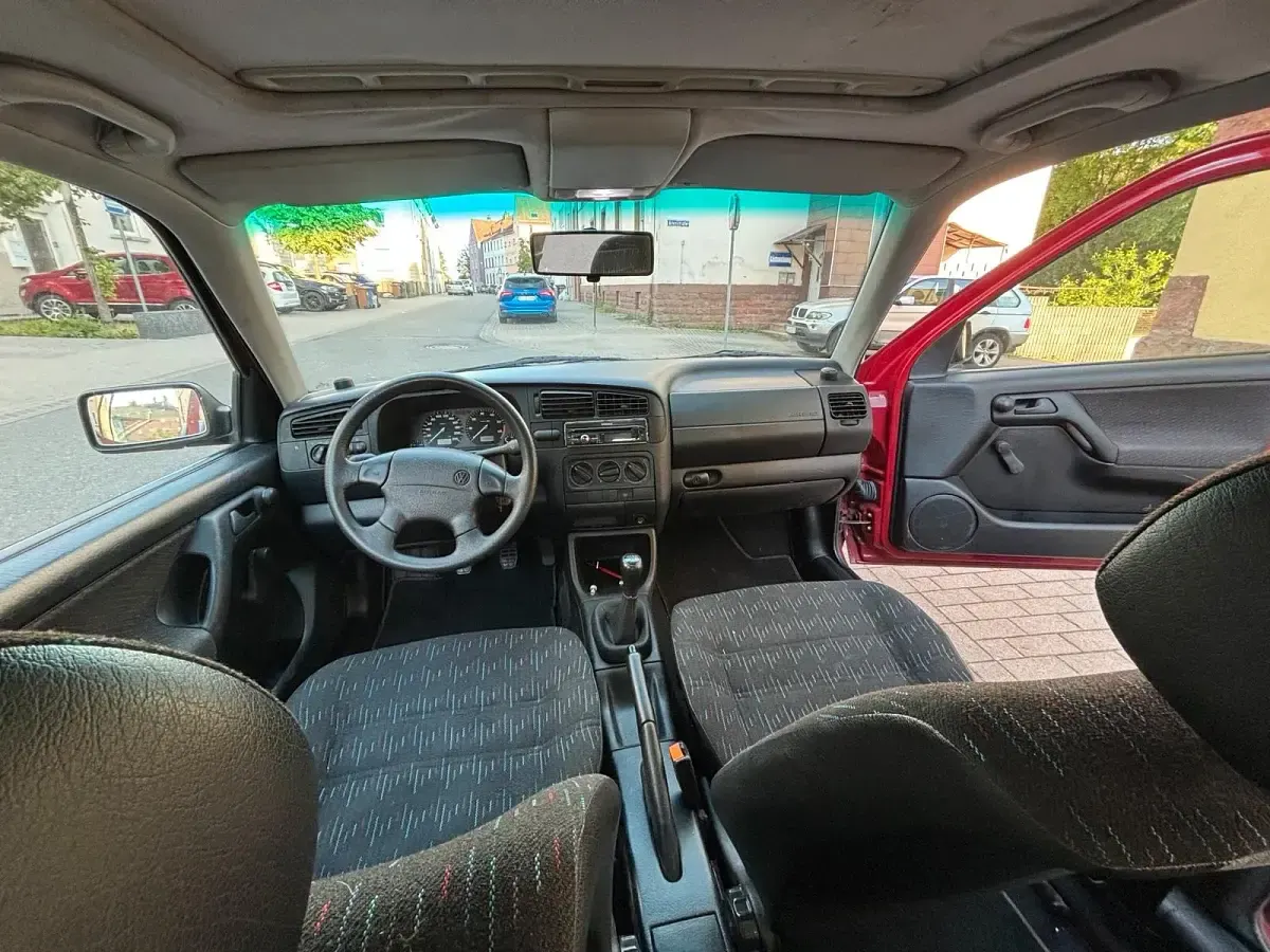 Brugt VW Golf III 59 HK (43 kW) 1996 Rød Sedan