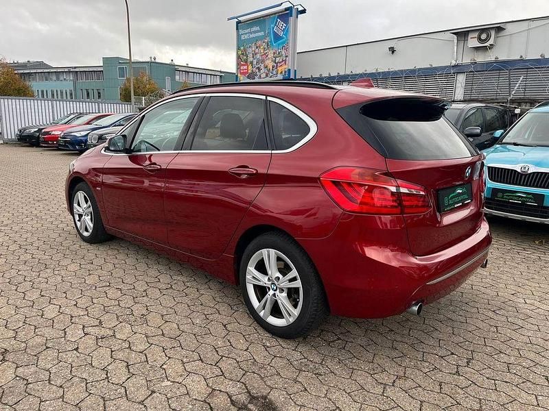 Gebraucht BMW 220 Luxury Line 190 PS (139 kW) 2017 Rot Kombi