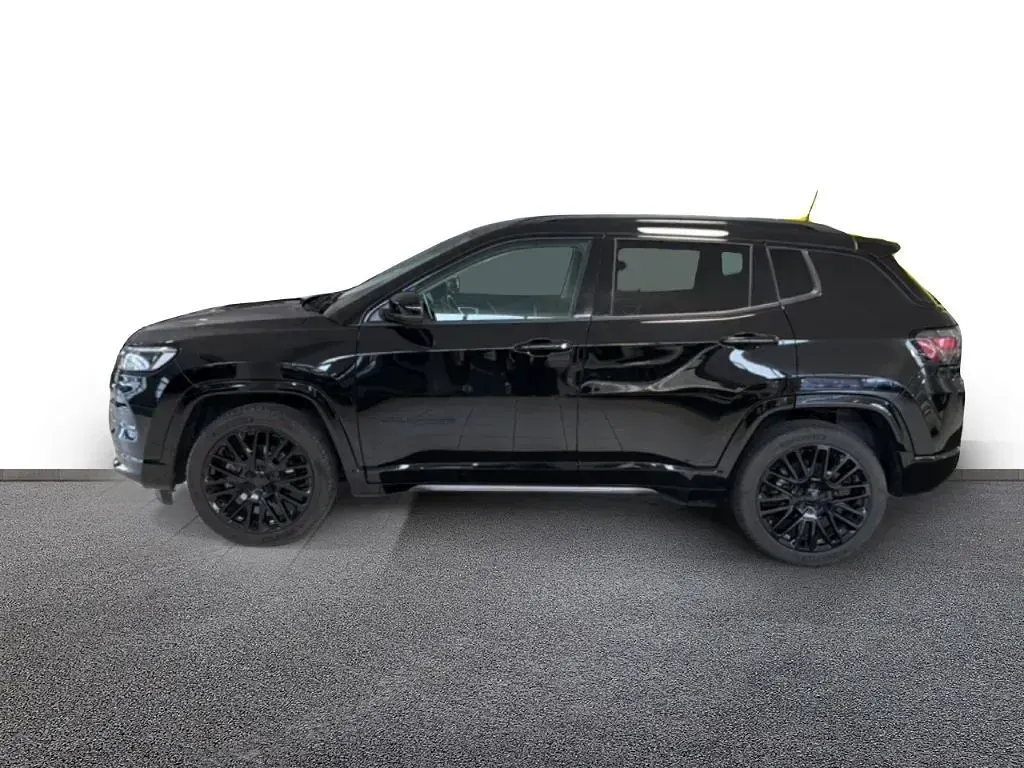 Gebraucht Jeep Compass 131 PS (96 kW) 2024 Black clear coat SUV