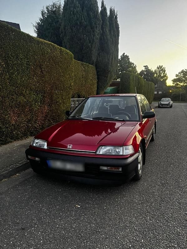Gebraucht Honda Civic 90 PS (66 kW) 1990 Rot Limousine