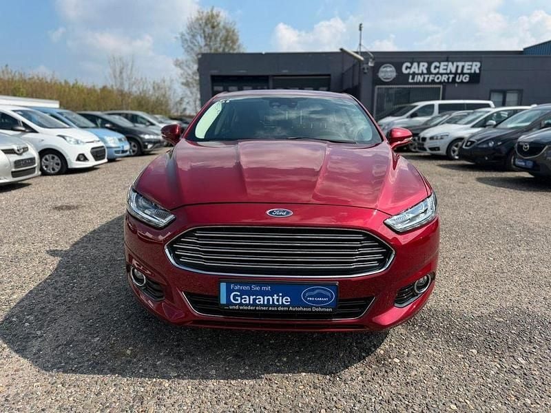 Second-hand Ford Mondeo Titanium 160 CP (117 kW) 2016 Roșu Berlinǎ