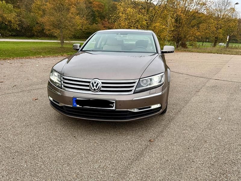Gebraucht VW Phaeton 280 PS (205 kW) 2012 Grau Limousine