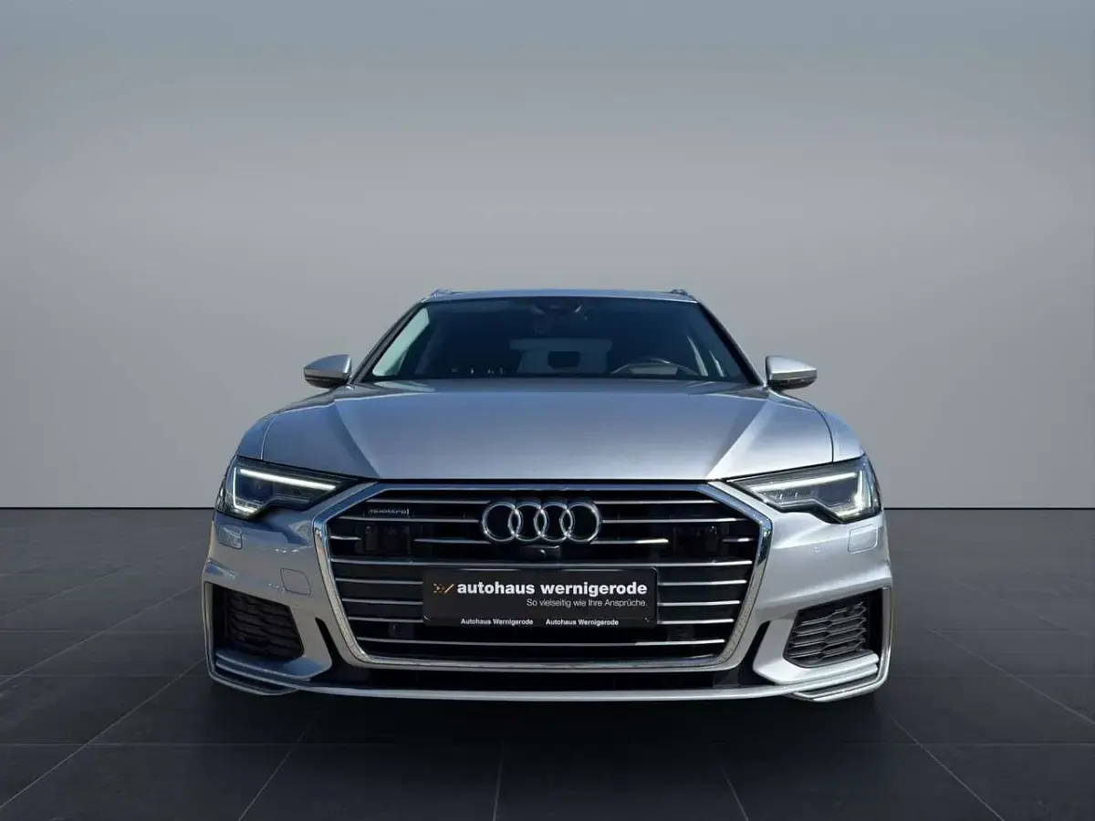 Gebraucht Audi A6 Sport 245 PS (180 kW) 2021 Silber Kombi