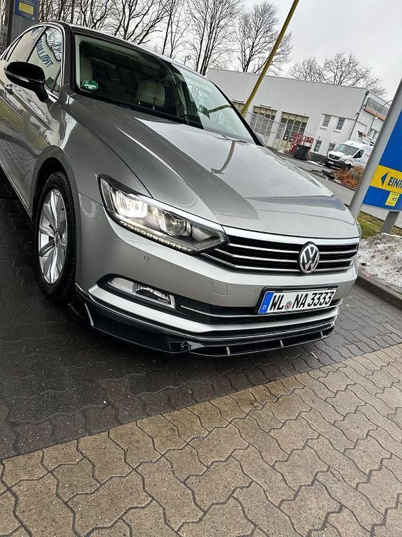 Gebraucht VW Passat Highline 150 PS (110 kW) 2015 Grau Limousine