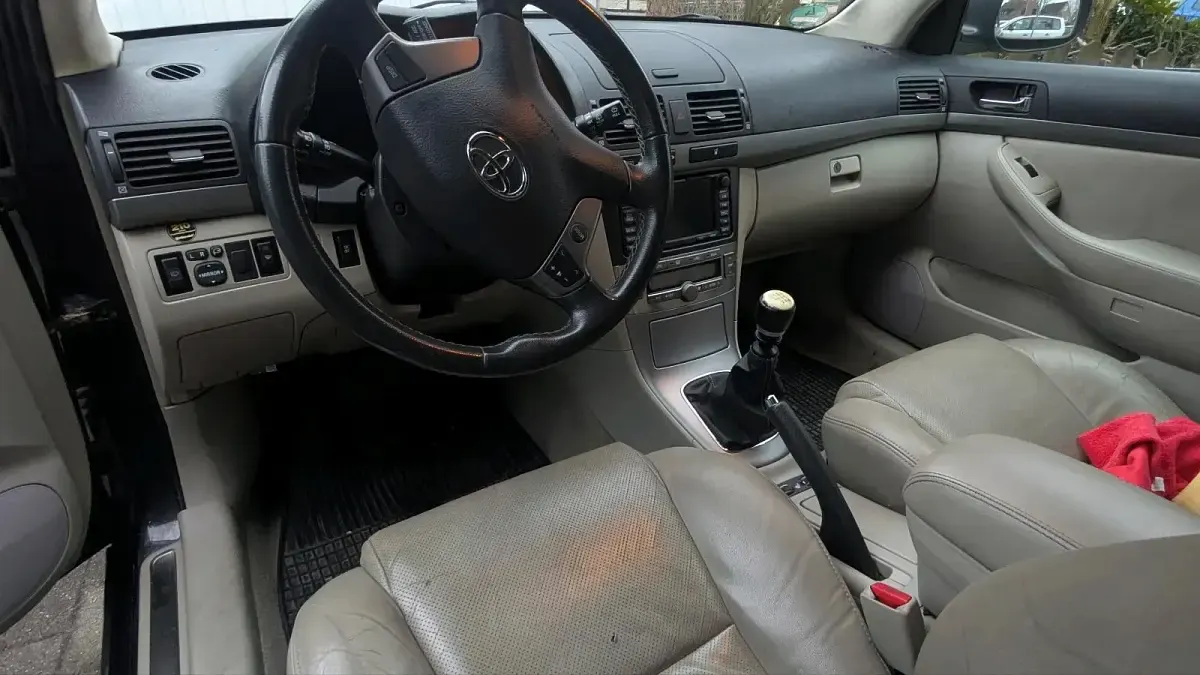 Gebraucht Toyota Avensis 177 PS (130 kW) 2008 Schwarz Kombi