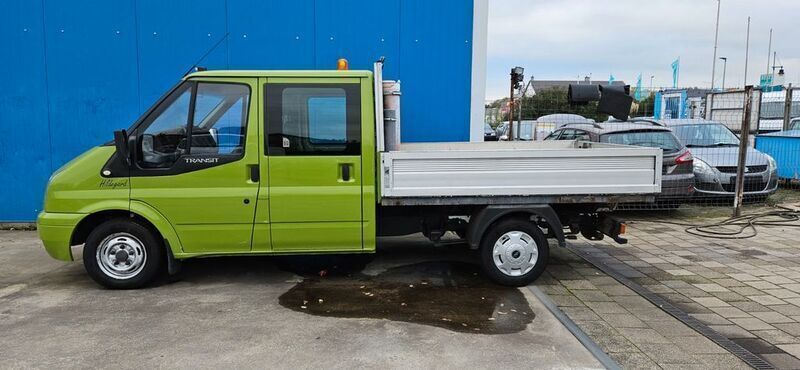 Usado Ford Transit 86 HP (63 kW) 2007 Branco Monovolume