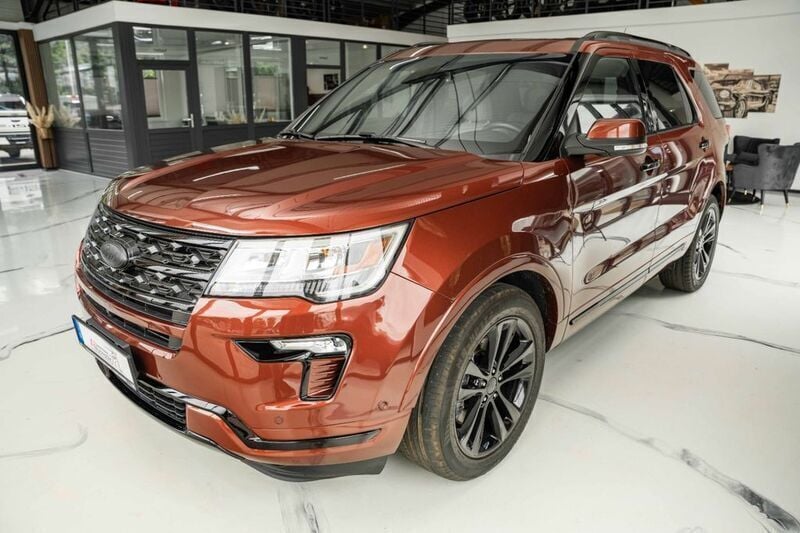 Rot Gebraucht 2018 Ford Explorer XLT SUV | 32.999 € (Fairer Preis) - Bild 1/4