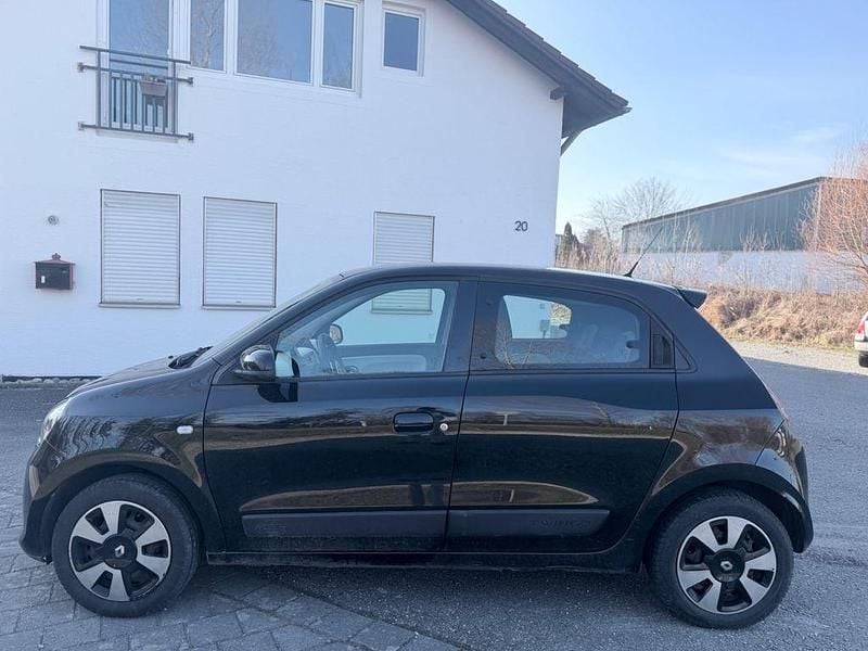 Gebraucht Renault Twingo Experience 90 PS (66 kW) 2016 Schwarz Kleinwagen