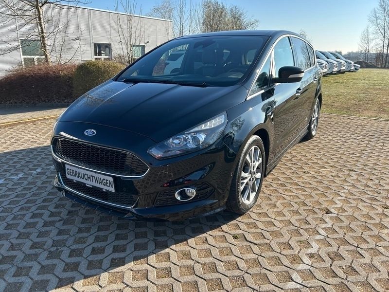 Gebraucht Ford S-MAX ST-Line 241 PS (177 kW) 2018 Schwarz Van / Kleinbus