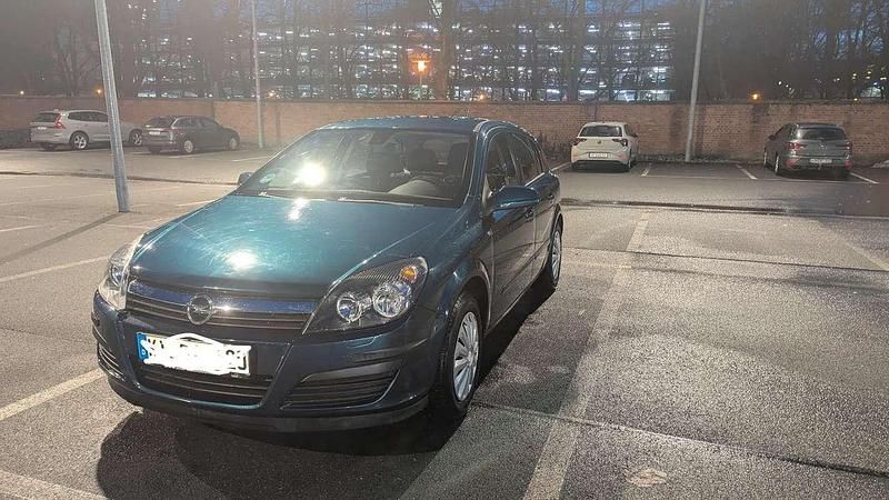 Gebraucht Opel Astra 105 PS (77 kW) 2006 Limousine