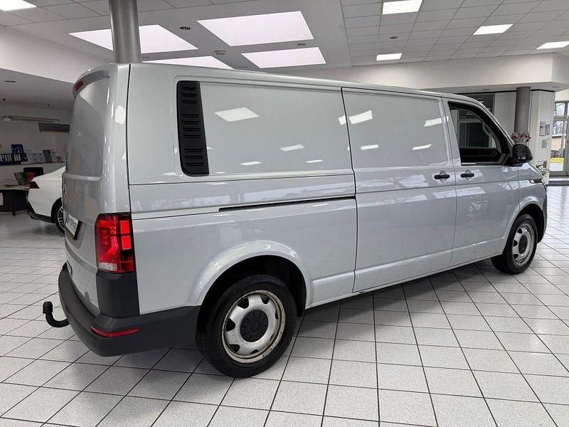 Gebraucht VW Transporter 150 PS (110 kW) 2020 Silber Van