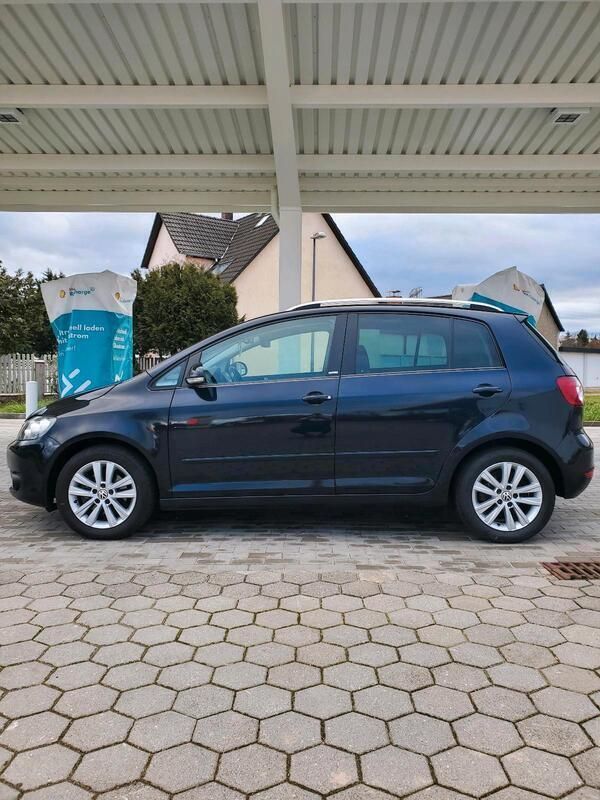 Blau Gebraucht 2012 VW Golf VII Limousine | 5.000 € (Guter Preis) - Bild 1/4