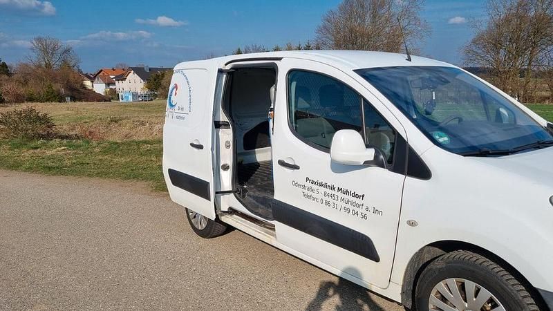 Gebraucht Citroën Berlingo 90 PS (66 kW) 2012 Weiß Van / Kleinbus