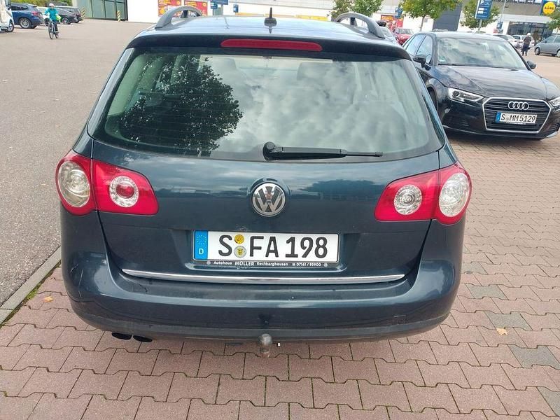Gebraucht VW Passat Sportline 150 PS (110 kW) 2006 Blau Kombi