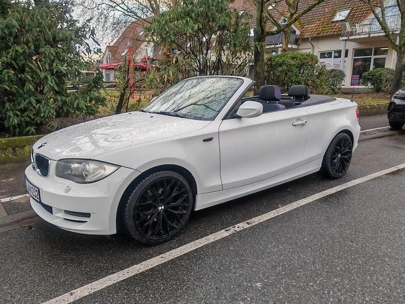Gebraucht BMW 118 Cabriolet 143 PS (105 kW) 2010 Weiß Cabrio