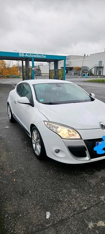 Weiß Gebraucht 2010 Renault Mégane Coupé Coupé | 5.790 € - Bild 1/4