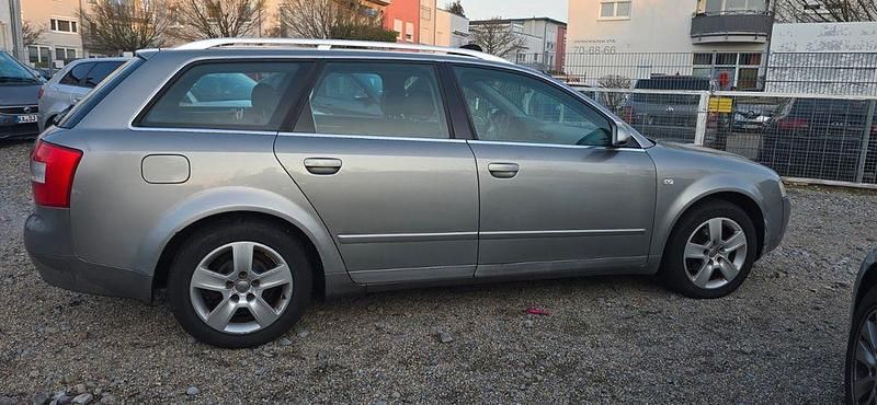 Gebraucht Audi A4 102 PS (75 kW) 2004 Grau Kombi