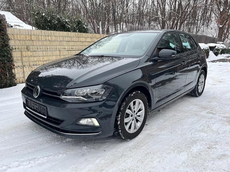 Grau Gebraucht 2019 VW Polo Highline Kleinwagen | 10.500 € (Guter Preis) - Bild 1/4