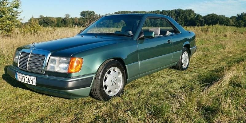 Second-hand Mercedes E320 220 CP (161 kW) 1993 Verde Coupe