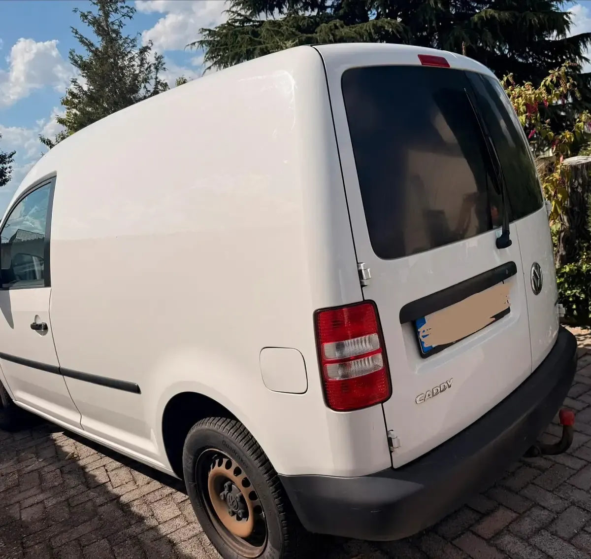 Gebraucht VW Caddy 109 PS (80 kW) 2013 Weiß Van / Kleinbus