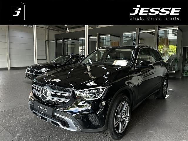 Schwarz unilack Gebraucht 2022 Mercedes GLC300e SUV | 32.990 € (Superpreis) - Bild 1/4