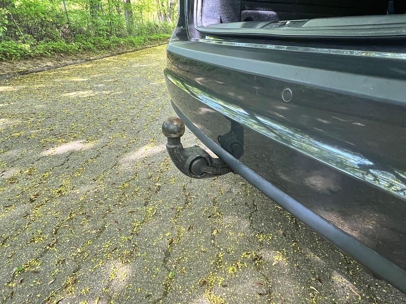 Gebraucht VW Sharan 150 PS (110 kW) 2019 Grau Van / Kleinbus