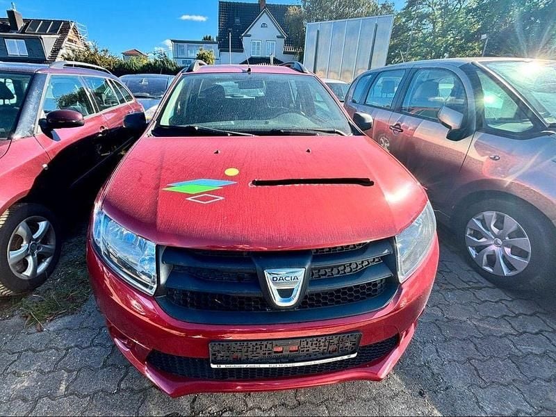 Rot Gebraucht 2014 Dacia Logan MCV Ambiance Kombi | 2.800 € (Guter Preis) - Bild 1/4