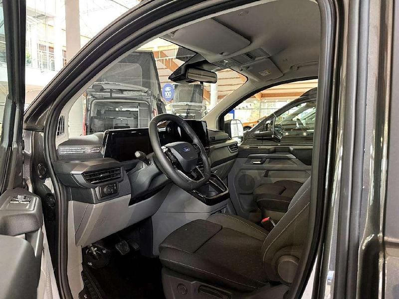 Neu Ford Transit Titanium 170 PS (125 kW) 2025 Magneticgrau (metallic) Van / Kleinbus