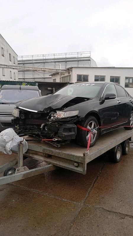 Schwarz Gebraucht 2003 Honda Accord Type S Limousine | 1.500 € - Bild 1/2
