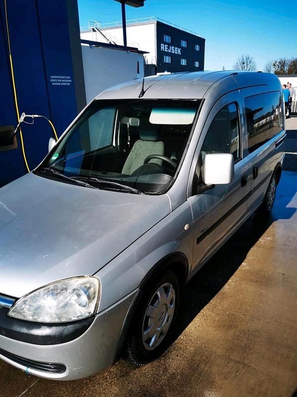 Gebraucht Opel Combo 87 PS (63 kW) 2003 Grau Van / Kleinbus