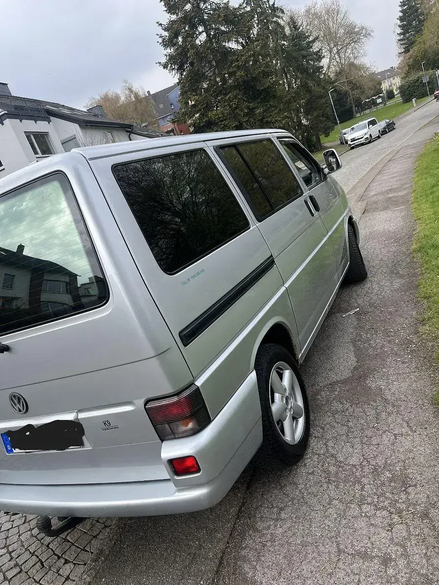 Gebraucht VW T4 151 PS (111 kW) 2002 Silber Van