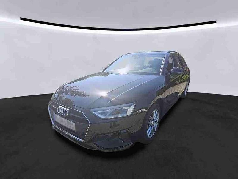 Brillantschwarz Gebraucht 2023 Audi A4 Sport Kombi | 23.840 € (Guter Preis) - Bild 1/4