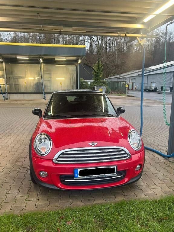 Gebraucht Mini Cooper 122 PS (89 kW) 2012 Rot Kleinwagen