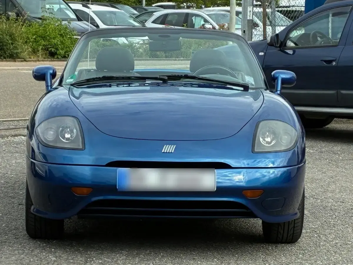 Gebraucht Fiat Barchetta 130 PS (95 kW) 1998 Blau Cabrio