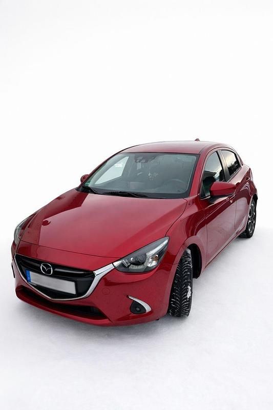 Rot Gebraucht 2018 Mazda 2 Kleinwagen | 9.200 € (Guter Preis) - Bild 1/4