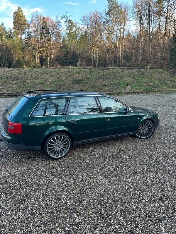Gebraucht Audi A6 230 PS (169 kW) 2001 Grün Kombi