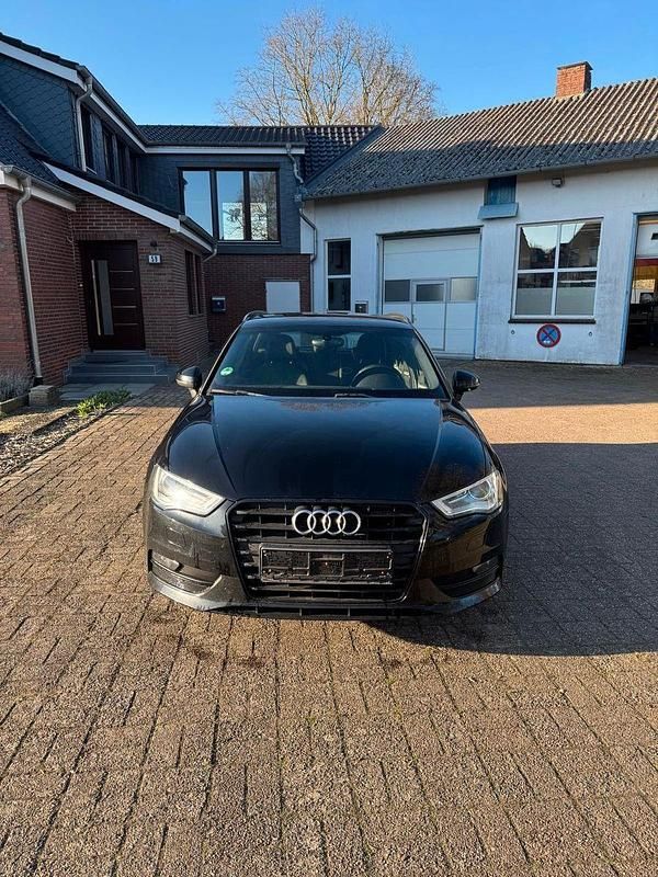 Gebraucht Audi A3 Attraction 150 PS (110 kW) 2014 Schwarz Limousine