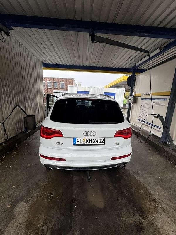 Gebraucht Audi Q7 245 PS (180 kW) 2014 SUV