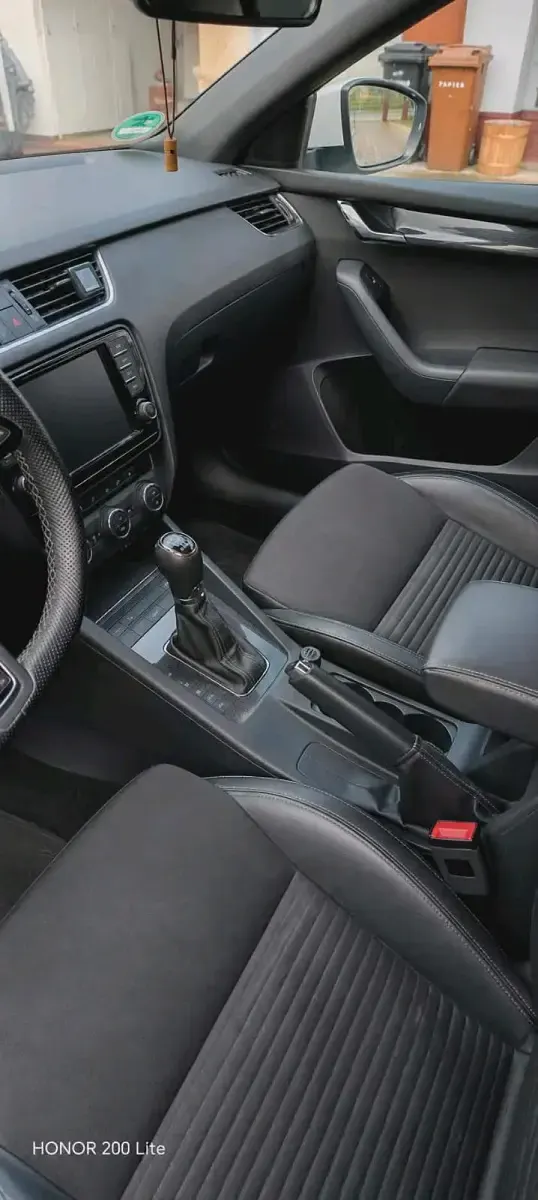 Gebraucht Skoda Octavia RS 184 PS (135 kW) 2016 Weiß Kombi