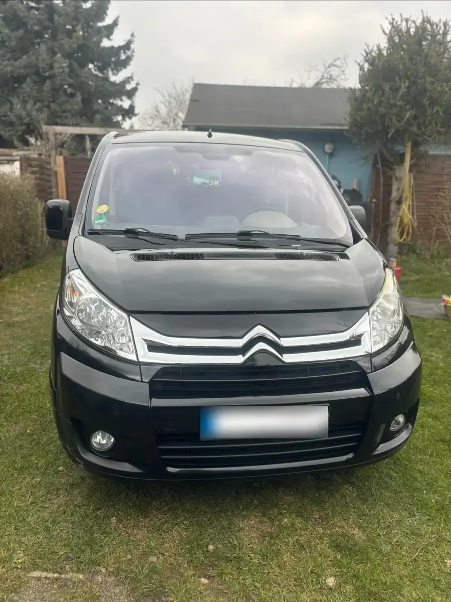 Usado Citroën Jumpy 163 HP (119 kW) 2012 Preto Monovolume