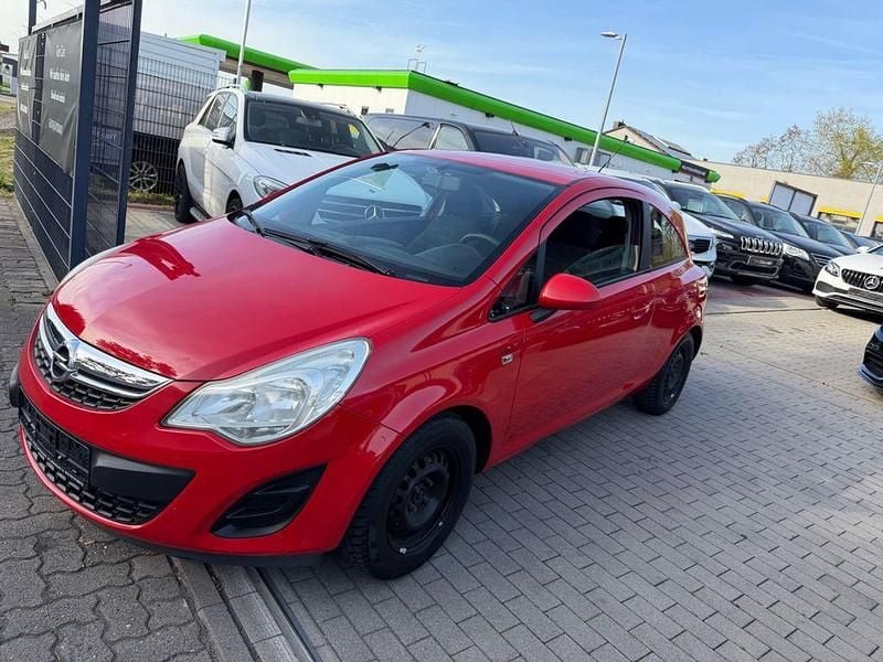 Gebraucht Opel Corsa Edition 101 PS (74 kW) 2012 Rot Kleinwagen