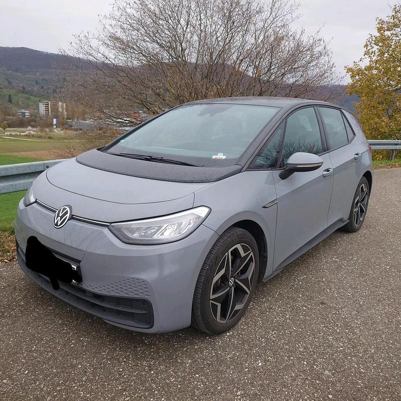 Grau Gebraucht 2023 VW ID.3 Pro Kleinwagen | 27.000 € (Fairer Preis) - Bild 1/4